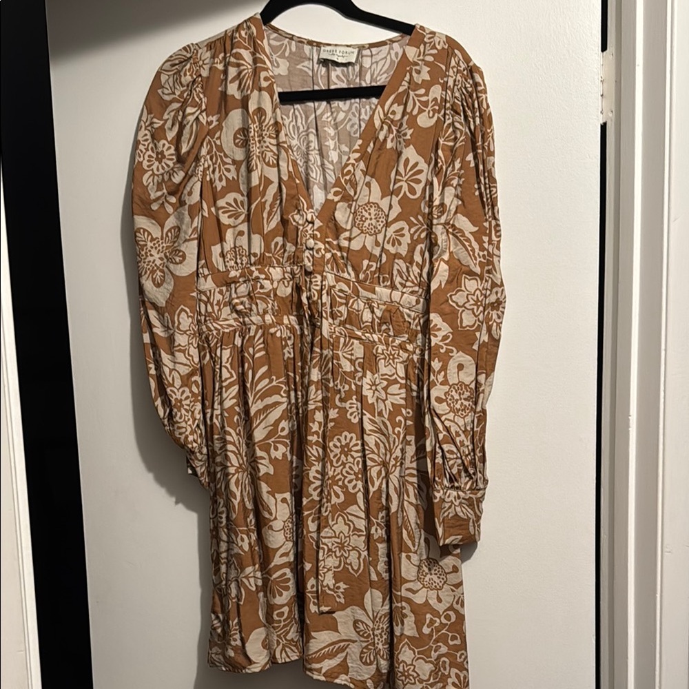 Dress Forum Tan and Brown Long Sleeve V-Neck Sundress